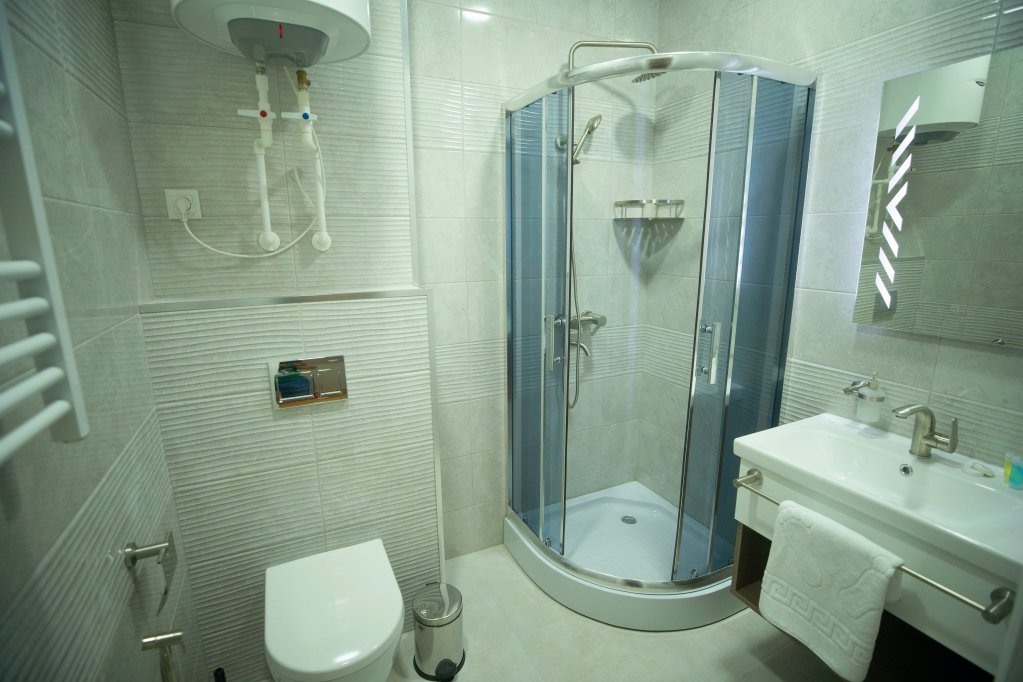 Family room with two bedrooms in the hotel "Comfort Time 17" #1709 id-1010 - Batumi Vacation Rentals