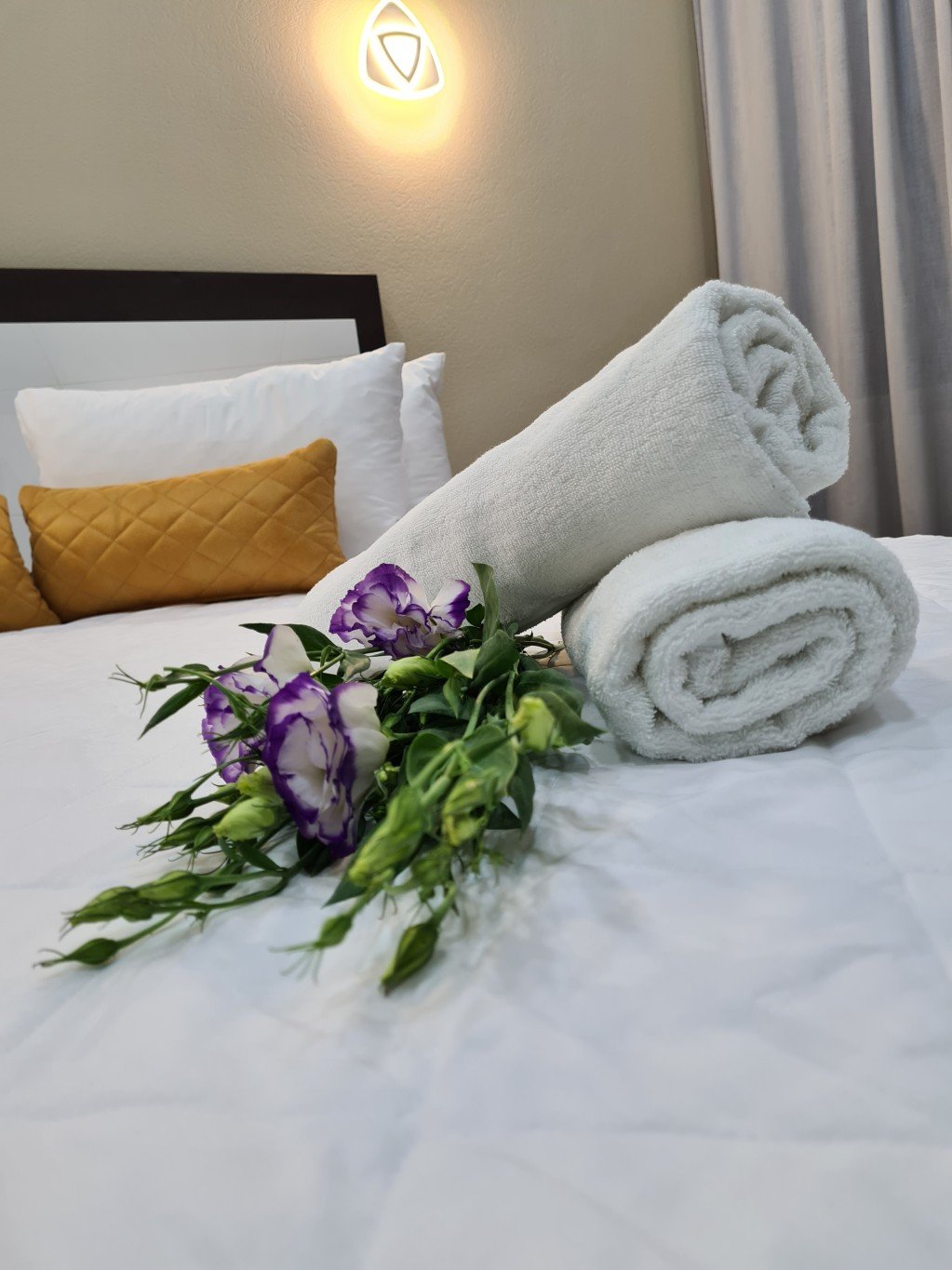 Standard triple room in the hotel &quot;Comfort Time 17&quot; #1703 id-1018 - Batumi Vacation Rentals