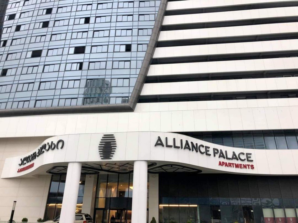 Студия в Alliance Palace id-1026 -  аренда квартиры в Батуми