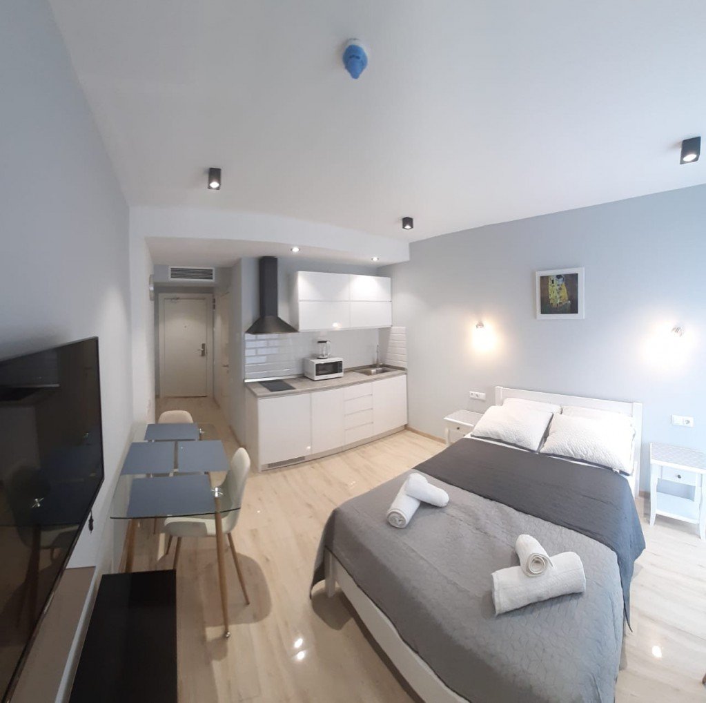 Studio apartment in Alliance palace id-1026 -  rent an apartment in Batumi