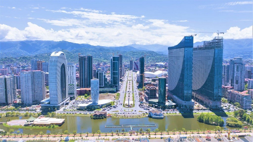 Studio apartment in Alliance palace id-1027 - Batumi Vacation Rentals