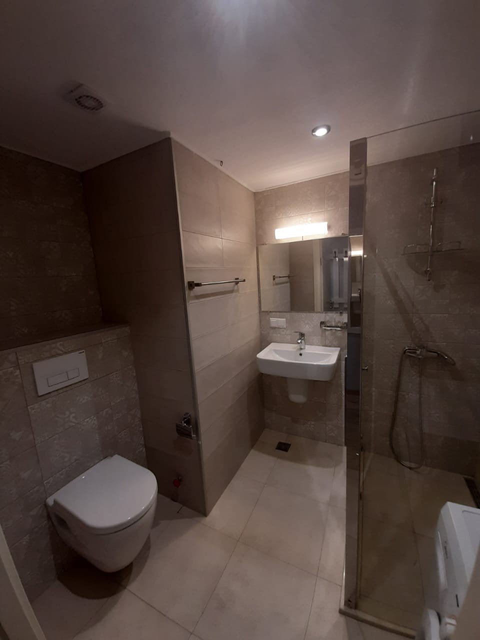 Studio apartment in Alliance palace id-1027 -  rent an apartment in Batumi