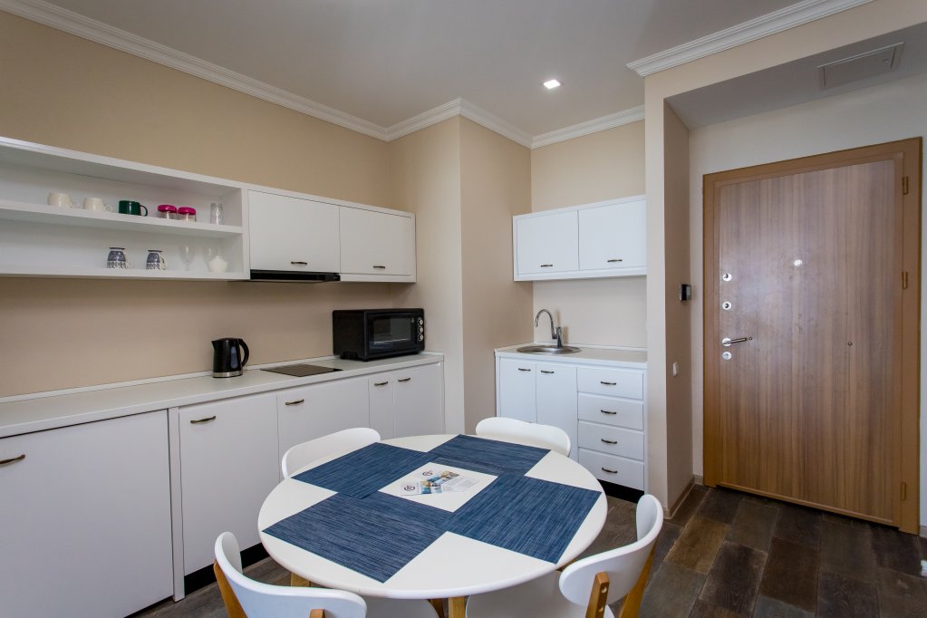 2-bedroom apartment near the beach id-1033 - Batumi Vacation Rentals
