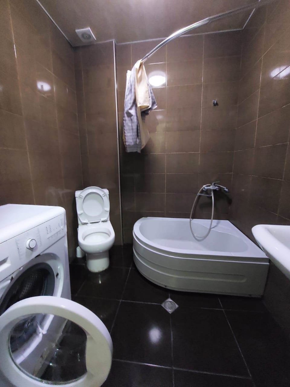2-комнатная квартира по ул. В.Горгасали id-1042 -  аренда квартиры в Батуми