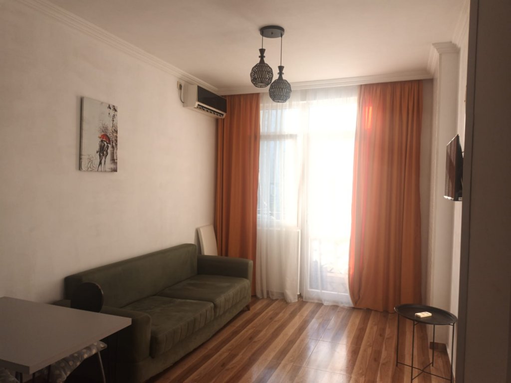2-комнатная квартира по ул. В.Горгасали id-1042 -  аренда квартиры в Батуми