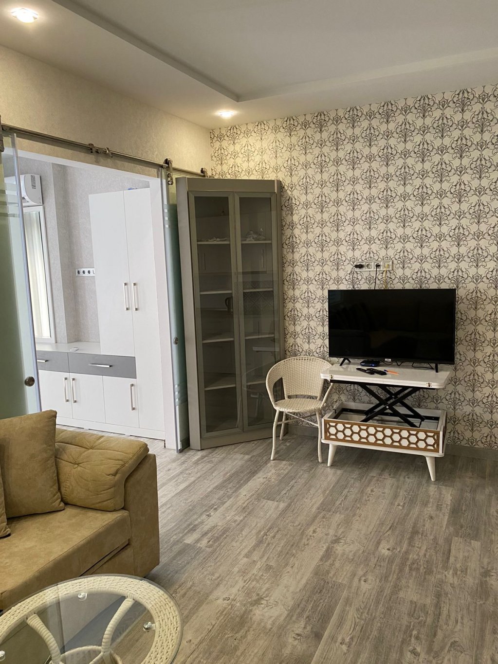 2-комнатная квартира в "DS Group" комплексе id-1057 - аренда апартаментов в Батуми