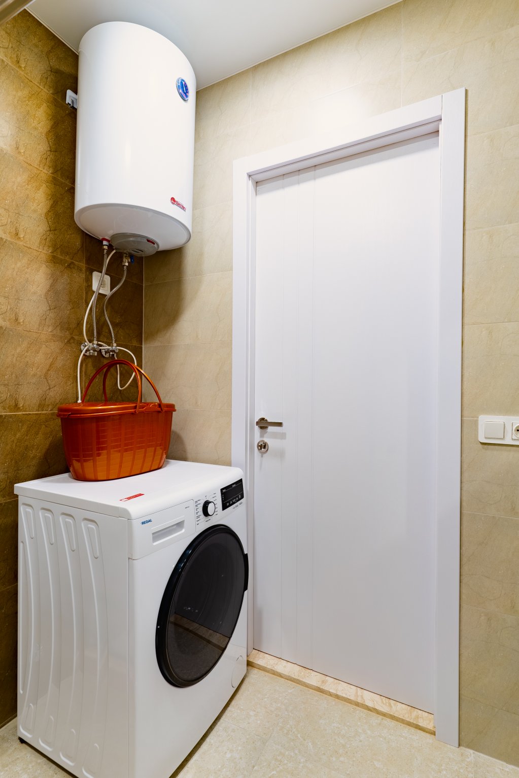 1-bedroom apartment in New Time #72 id-1061 -  rent an apartment in Batumi