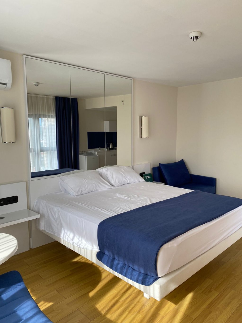 Studio apartment in Orbi City Twin Towers id-1068 - Batumi Vacation Rentals