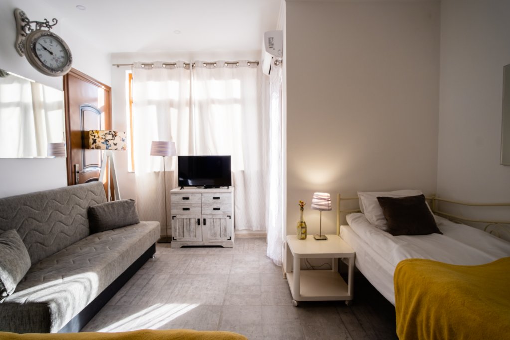 Studio apartment New Time #215 id-1076 - Batumi Vacation Rentals