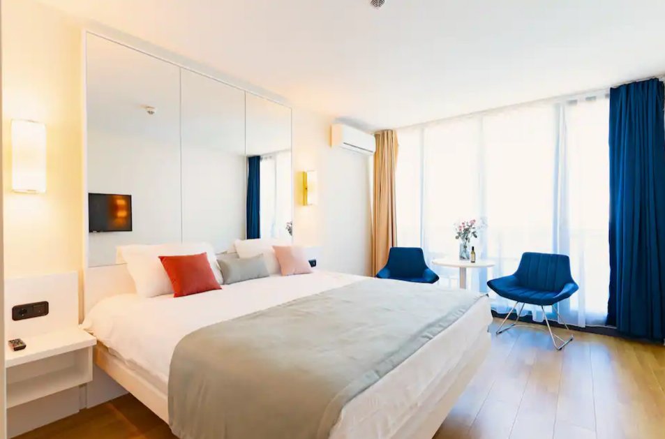 Студия в Orbi City Twin Towers #4101 id-1078 - аренда апартаментов в Батуми