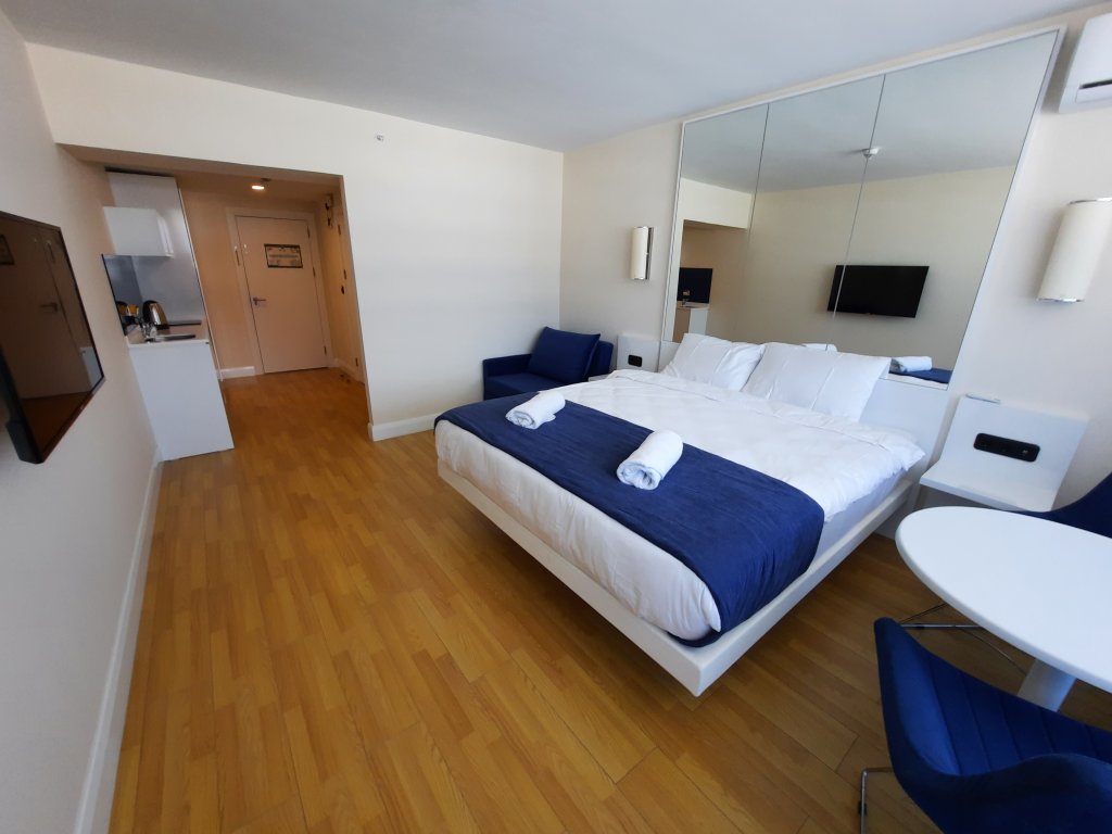 Studio apartment in Orbi City Block C id-1087 -  rent an apartment in Batumi