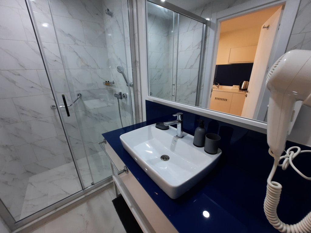 Studio apartment in Orbi City Twin Towers id-1088 -  rent an apartment in Batumi