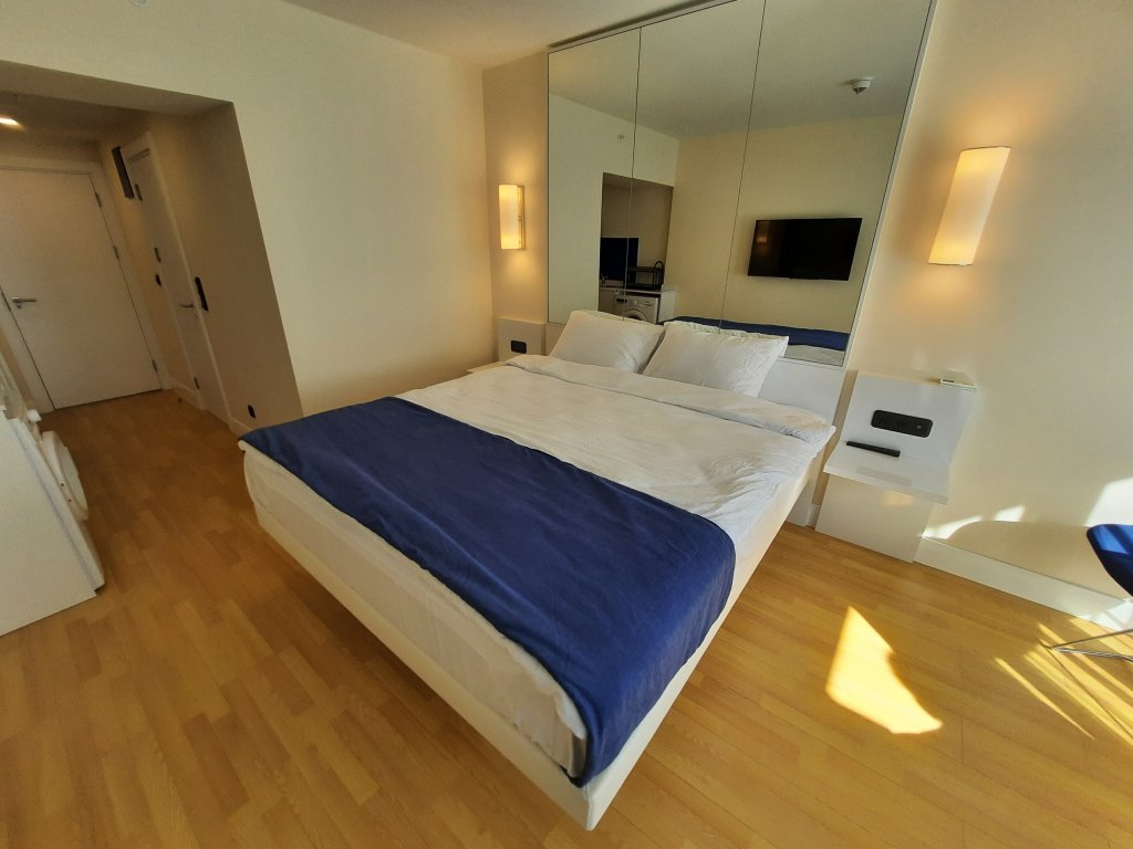 Studio apartment in Orbi City Twin Towers id-1089 -  rent an apartment in Batumi