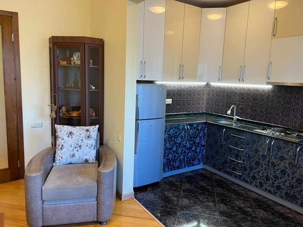 1-bedroom apartment in the center of Batumi id-1090 - Batumi Vacation Rentals