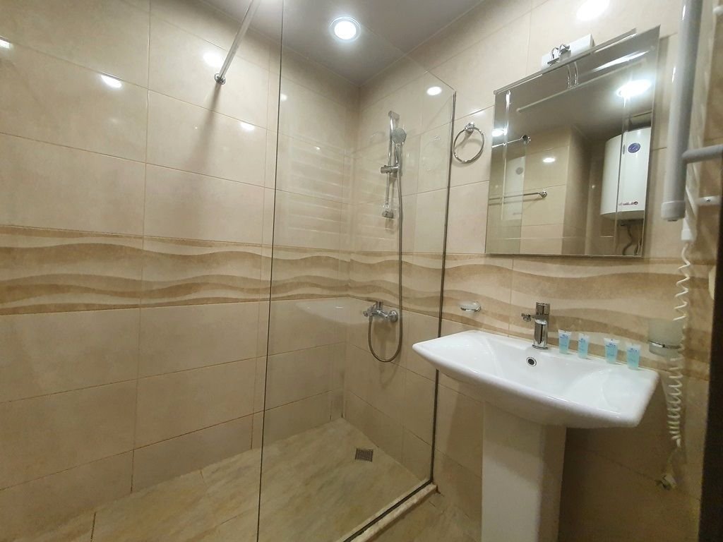 Studio apartment in Orbi Beach Tower id-1091 -  rent an apartment in Batumi