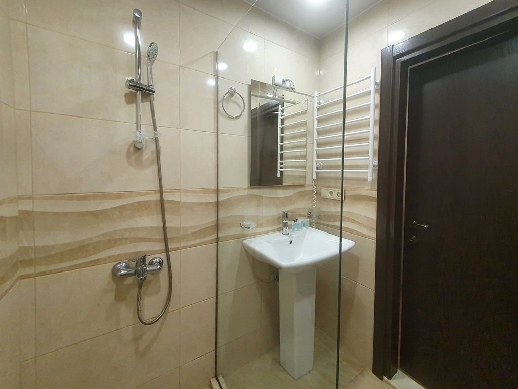 Studio apartment in Orbi Beach Tower id-1091 -  rent an apartment in Batumi