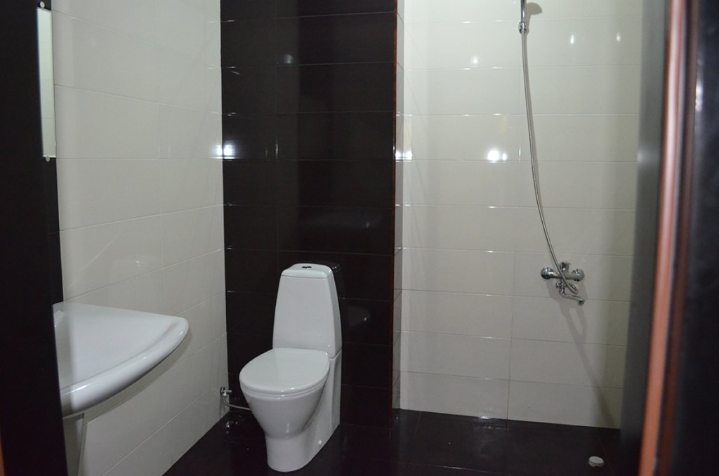 Spacious apartment on Rustaveli Avenue id-110 -  rent an apartment in Batumi