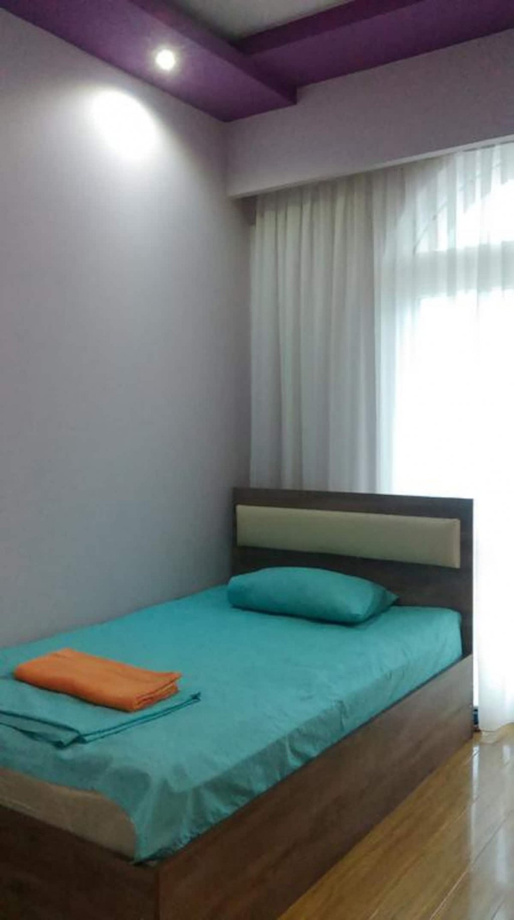 Spacious apartment on Rustaveli Avenue id-110 -  rent an apartment in Batumi