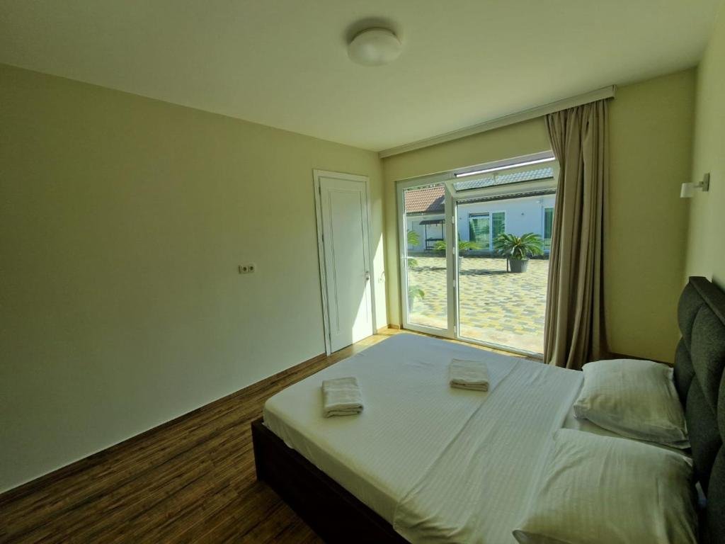 Гостевой дом "White Villas" id-1107 -  аренда квартиры в Батуми