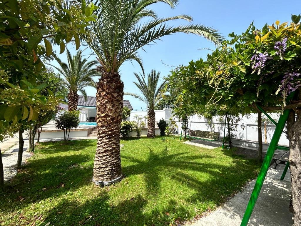 Гостевой дом "White Villas" id-1107 -  аренда квартиры в Батуми