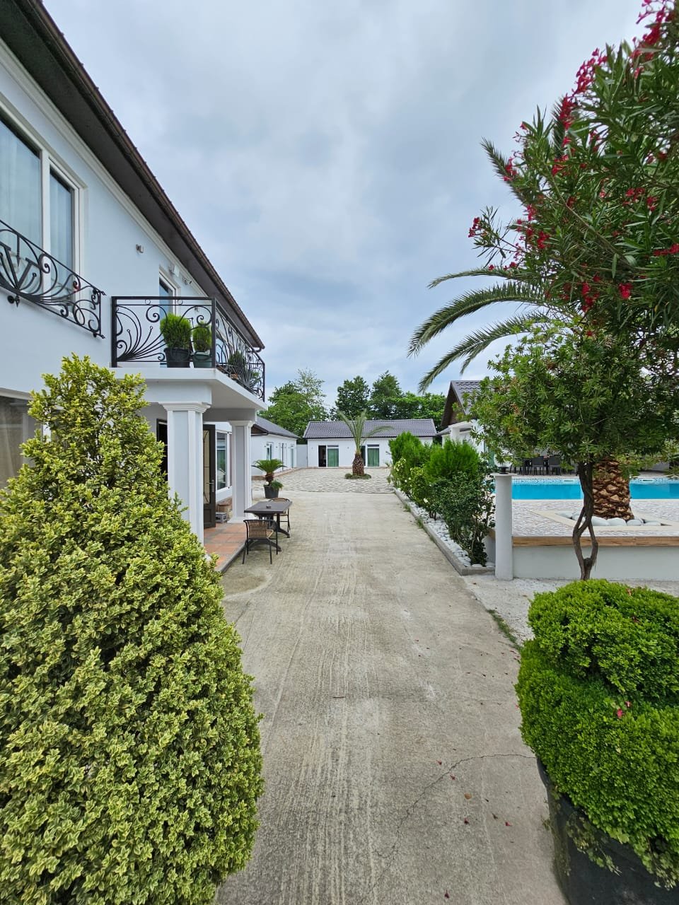 Гостевой дом "White Villas" id-1107 -  аренда квартиры в Батуми