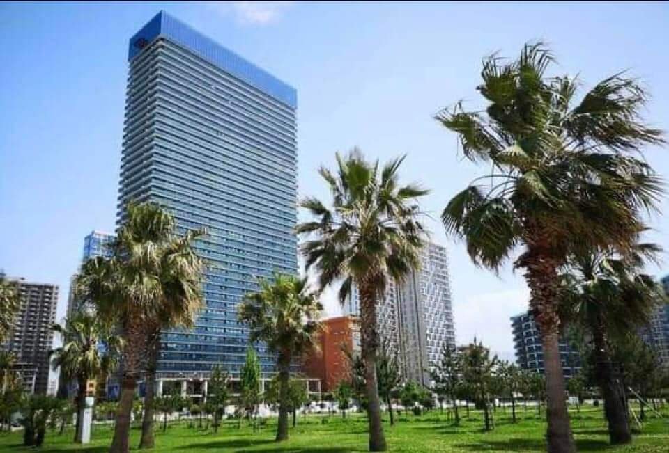 Студия с видом на море в Orbi Beach Tower id-1108 -  аренда квартиры в Батуми