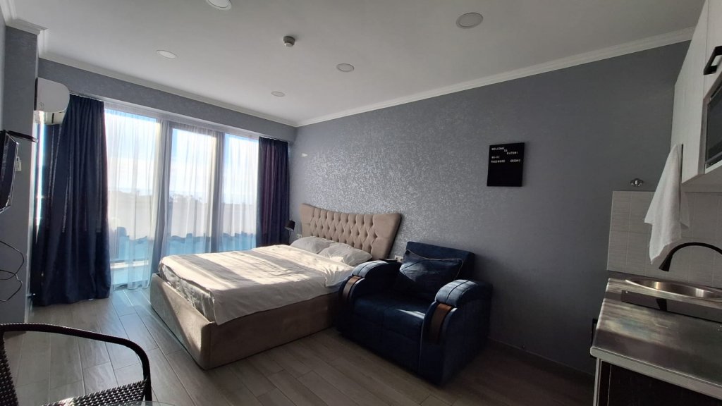 Студия с видом на море в Orbi Beach Tower id-1108 -  аренда квартиры в Батуми