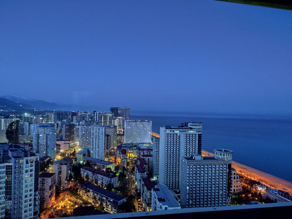 1 bedroom apartment in Orbi City Block C id-1111 -  rent an apartment in Batumi