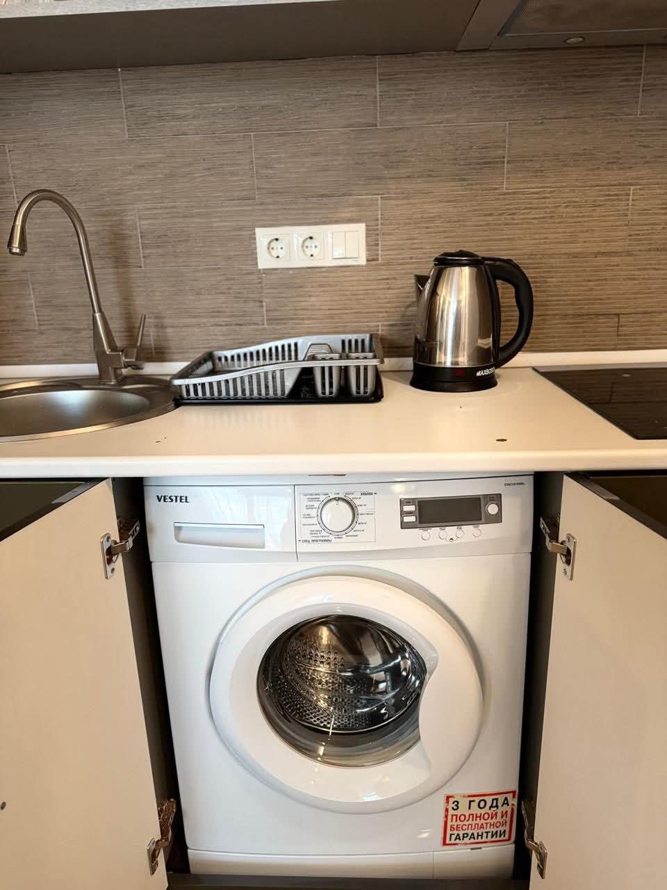 1 bedroom apartment in Orbi Sea Towers id-1112 -  rent an apartment in Batumi