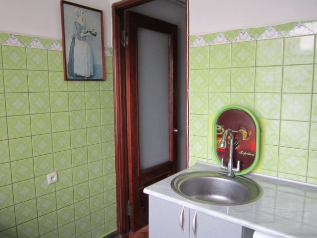 2-х комнатная квартира в центре id-116 - аренда апартаментов в Батуми