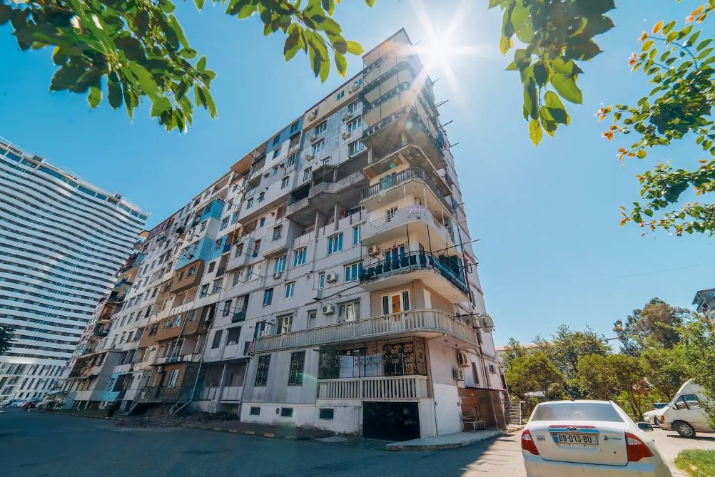 Благоустроенная квартира около моря в Батуми id-125 -  аренда квартиры в Батуми