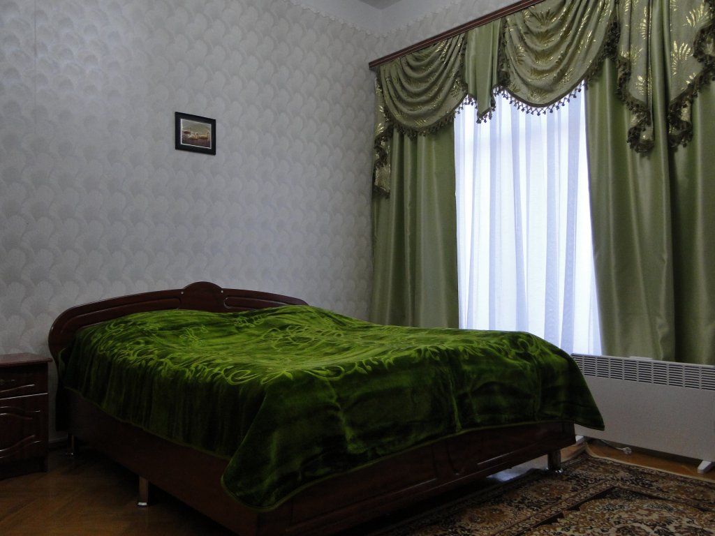 Комната в гостевом доме в пригороде Батуми №3 id-146 - аренда апартаментов в Батуми