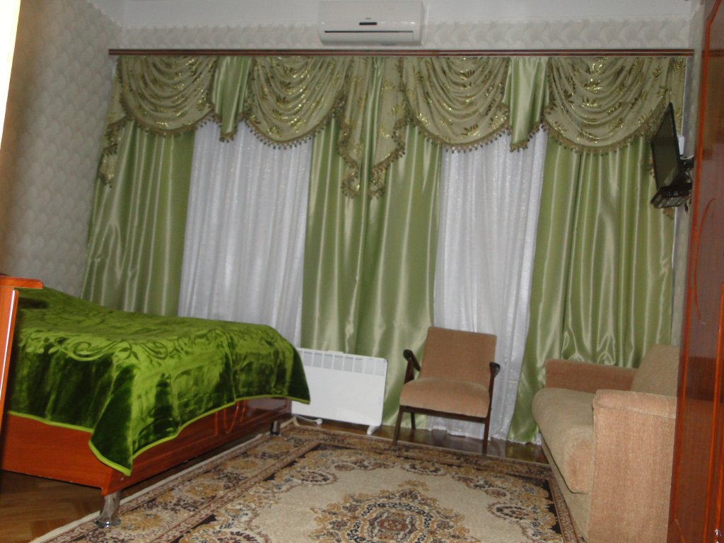 Комната в гостевом доме в пригороде Батуми №3 id-146 - аренда апартаментов в Батуми