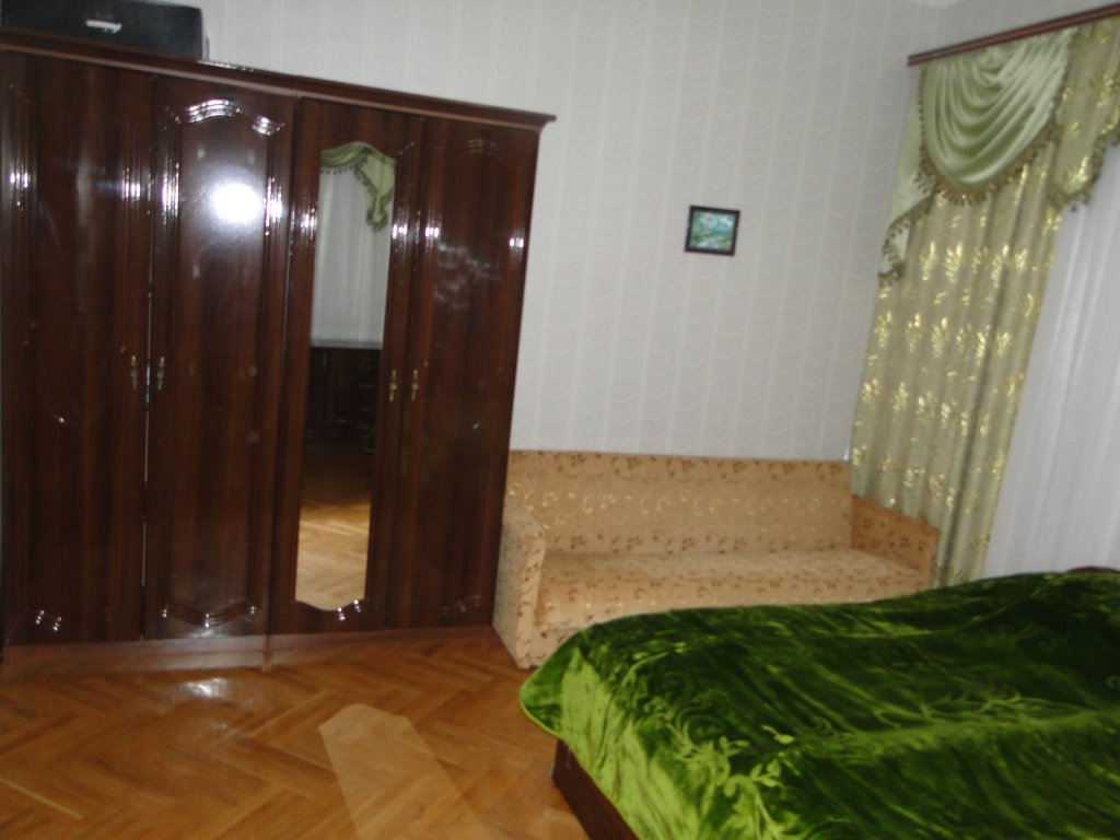 Комната в гостевом доме в пригороде Батуми №4 id-147 - аренда апартаментов в Батуми
