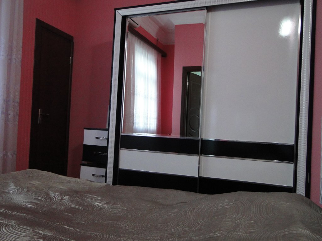 Комната в гостевом доме в пригороде Батуми №5 id-148 - аренда апартаментов в Батуми