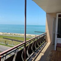 In Batumi for rent 3-room apartment on the coast