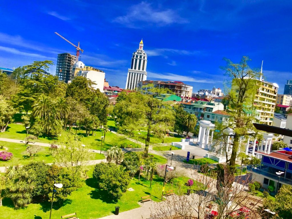 Rent a comfortable apartment in Batumi id-170 - Batumi Vacation Rentals