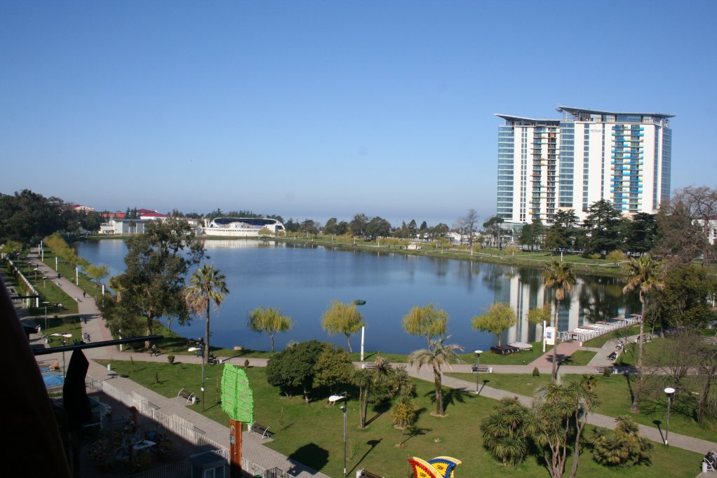 Rent a comfortable apartment in Batumi id-170 - Batumi Vacation Rentals