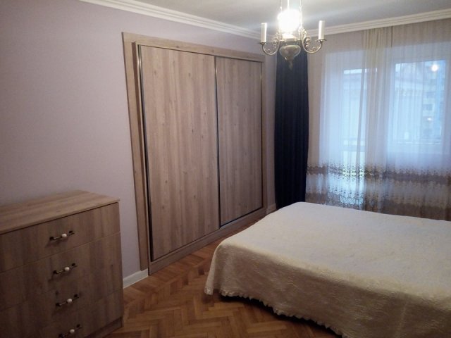 Rent apartment in the Center of Batumi id-175 - Batumi Vacation Rentals