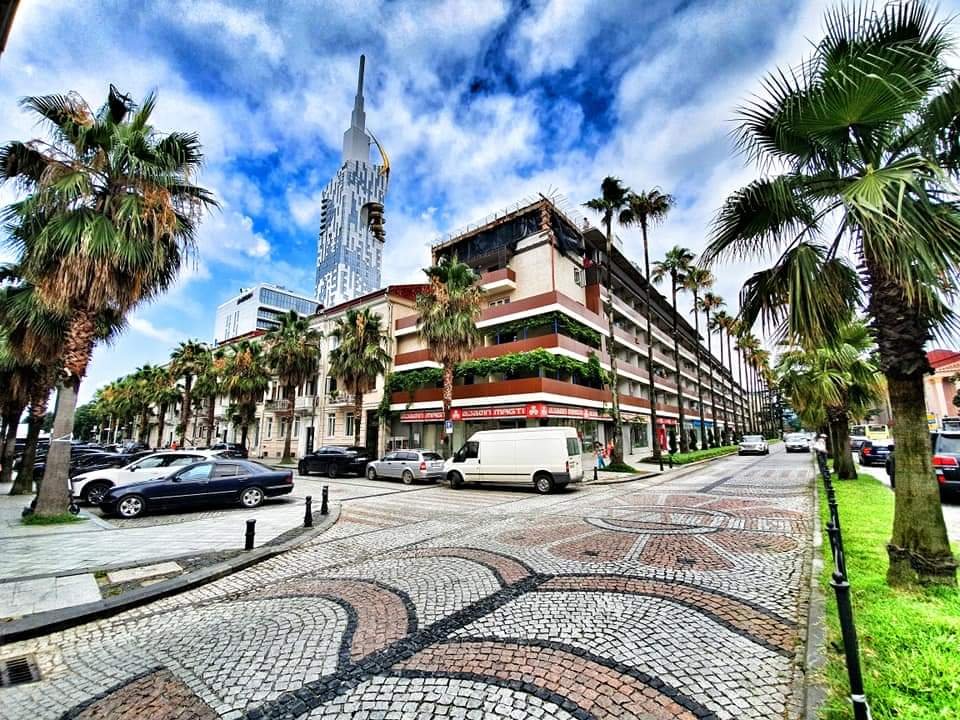 Rent apartment in the Center of Batumi id-175 - Batumi Vacation Rentals