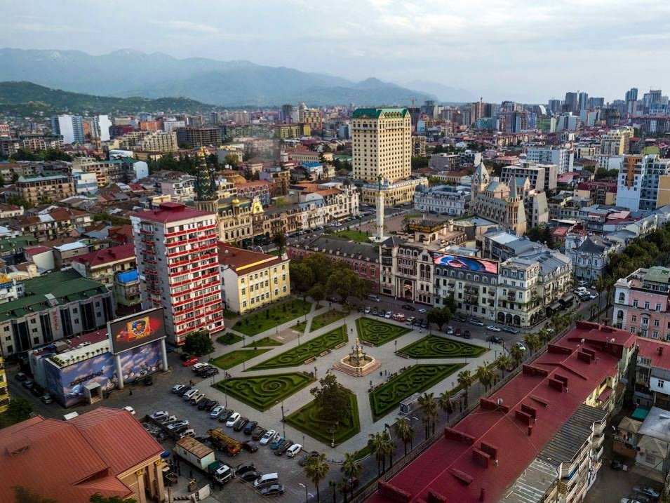Rent apartment in the Center of Batumi id-175 - Batumi Vacation Rentals