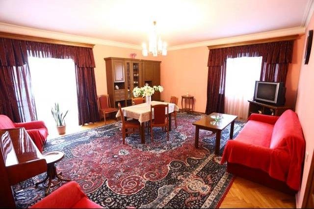 Comfortable apartment in the center of Batumi for rent id-180 - Batumi Vacation Rentals
