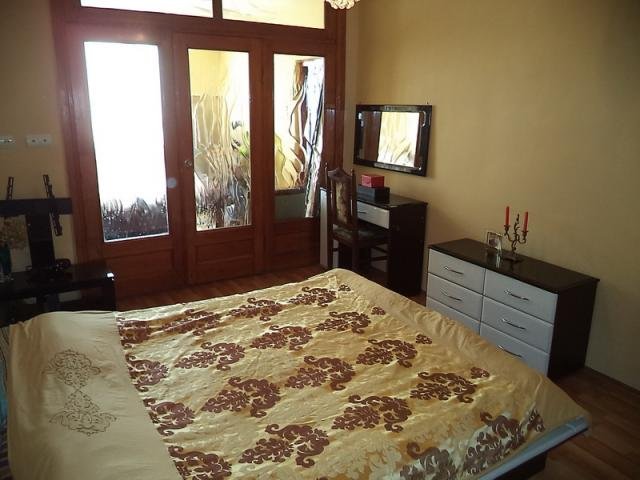 Two-bedroom apartment in Batumi, near the sea id-208 - Batumi Vacation Rentals