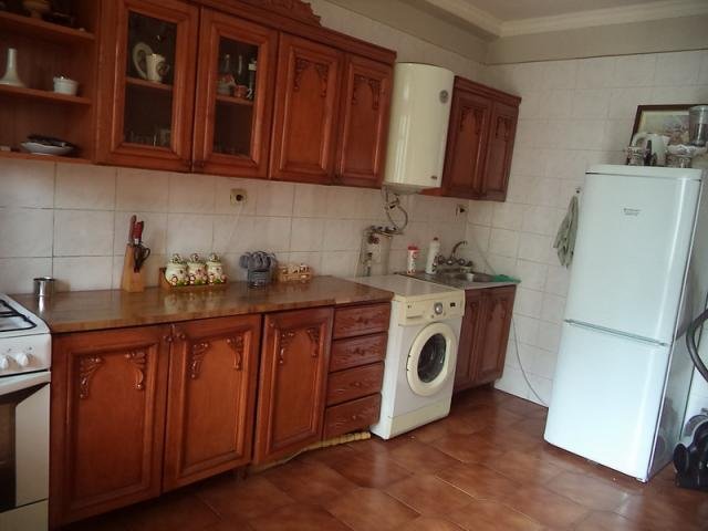 Two-bedroom apartment in Batumi, near the sea id-208 - Batumi Vacation Rentals