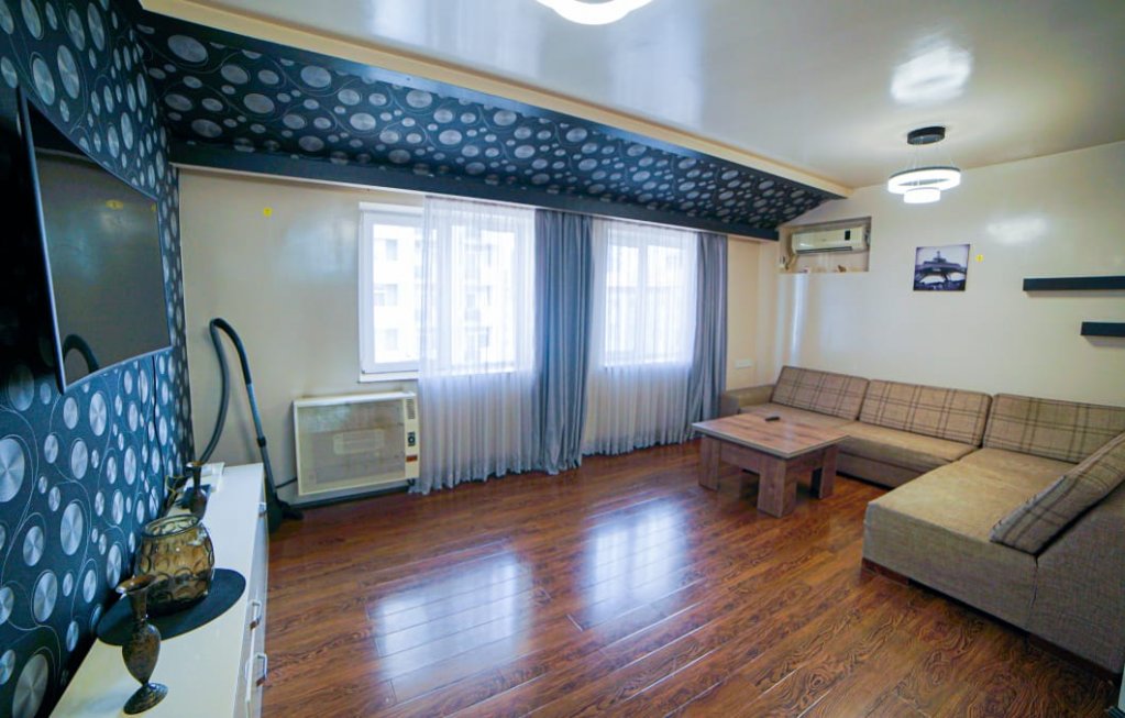 2-bedroom apartment near the beach id-236 - Batumi Vacation Rentals