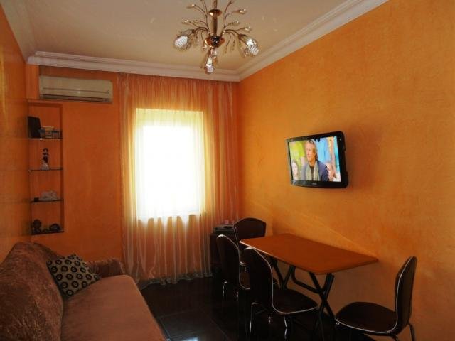 Apartment is arranged on Khimshiashvili street id-269 - Batumi Vacation Rentals