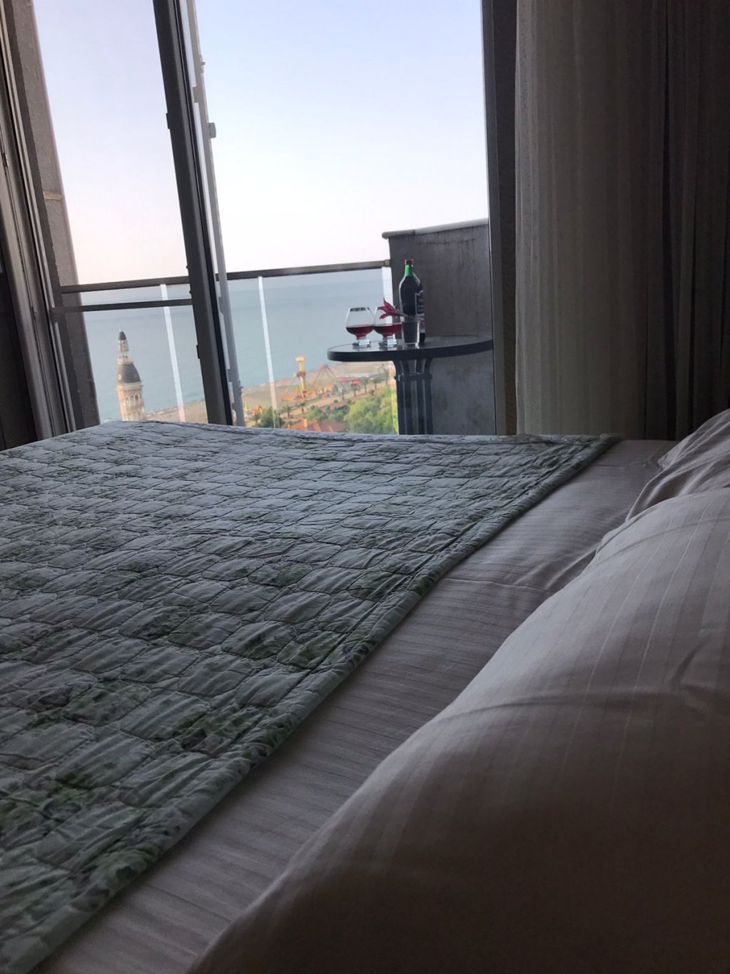 A small apartment with views of the coast id-327 - Batumi Vacation Rentals