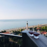 Небольшая квартира с видом на побережье
