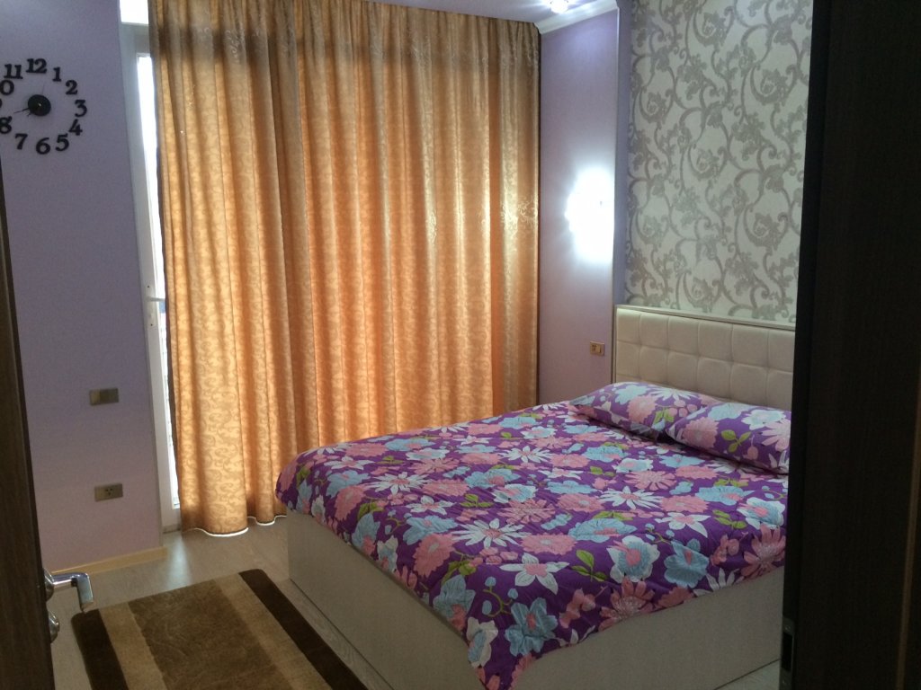 Two-bedroom apartment id-397 - Batumi Vacation Rentals