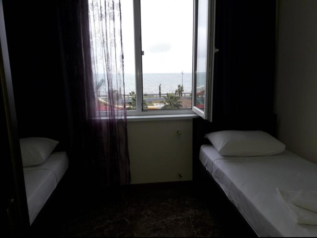 Трехкомнатная квартира с видом на море id-398 - аренда апартаментов в Батуми